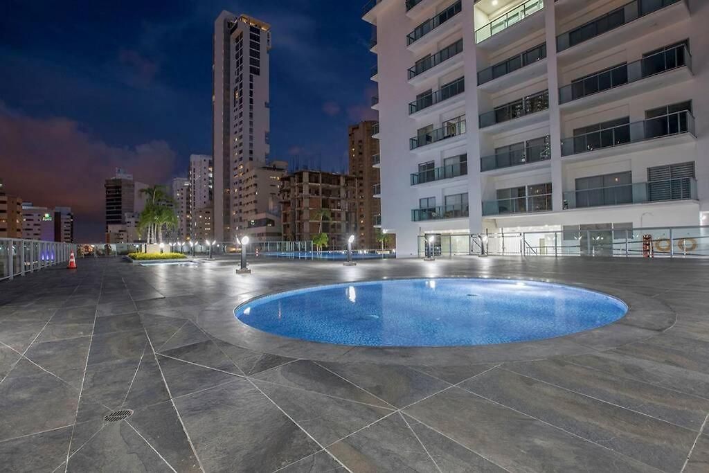 Apartamento Infinitum Bocagrande-piso 26-apartamento Nuevo *
