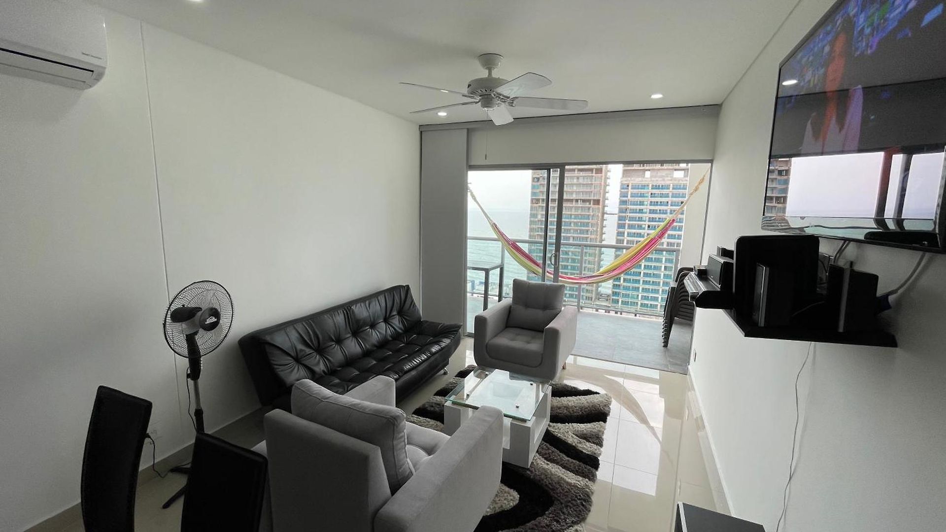 Infinitum Bocagrande-piso 26-apartamento Nuevo