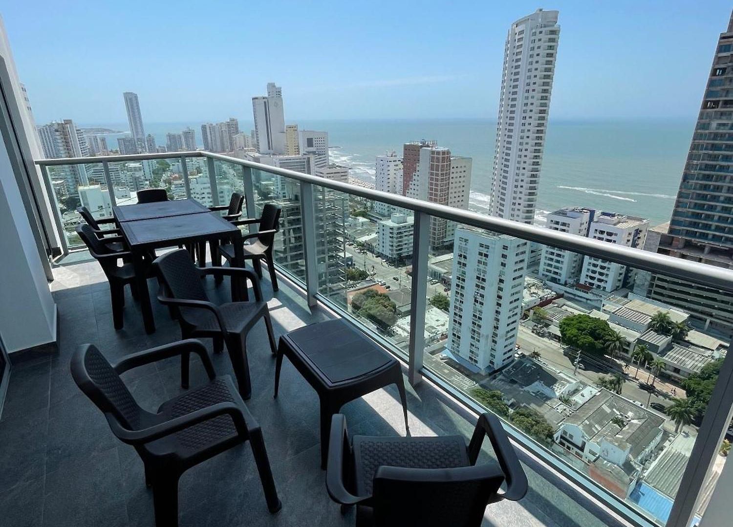 Infinitum Bocagrande-piso 26-apartamento Nuevo Cartagena