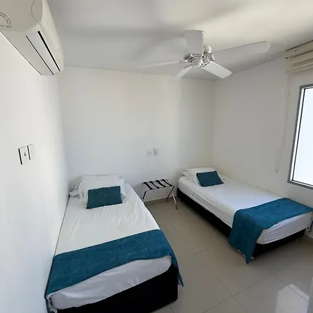 Apartamento Infinitum Bocagrande-piso 26-apartamento Nuevo Cartagena
