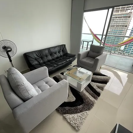 Apartamento Infinitum Bocagrande-piso 26-apartamento Nuevo Cartagena
